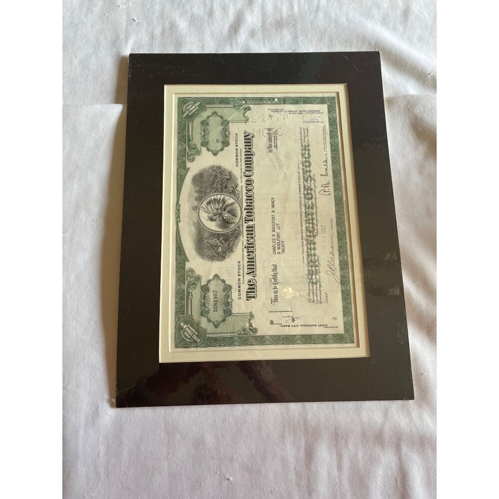 Framed Vintage 1967 American Tobacco Company Common Stock Certificate Green With
